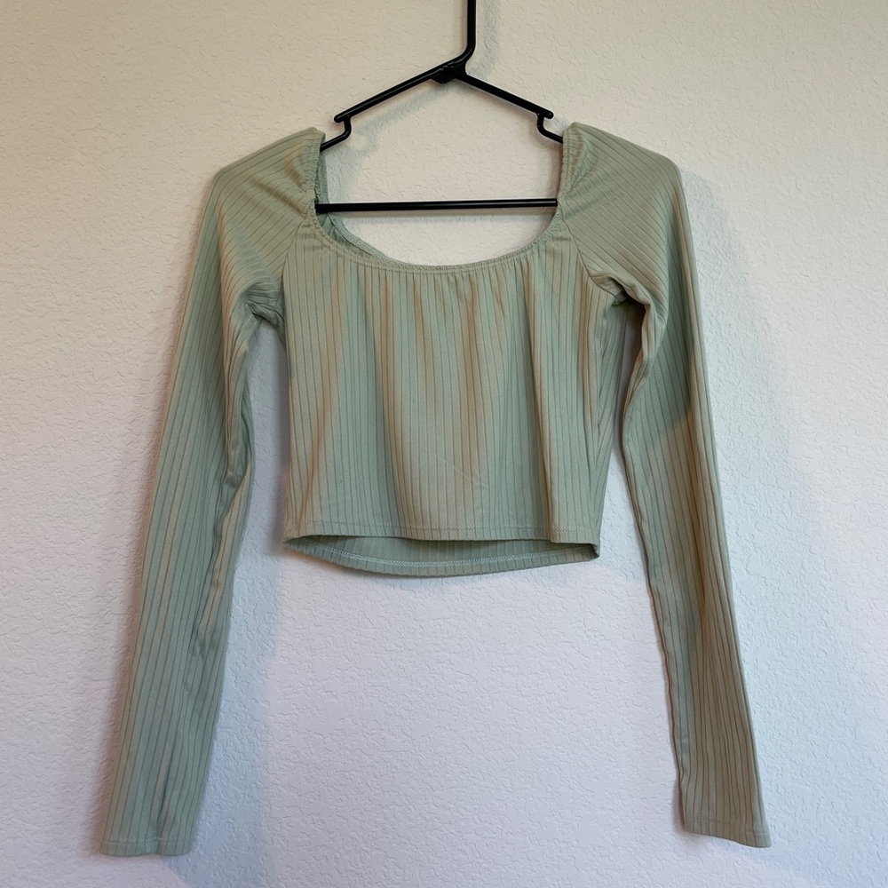 Nectar clothing long sleeve fitting crop top